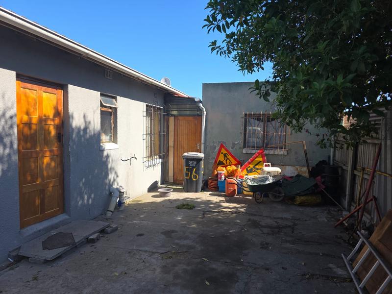 4 Bedroom Property for Sale in Mandalay Western Cape
